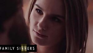 Brad Newman Hypocrisy Resist His Step Daughter Natalie Knight When She Sneaks Into His Bed - Family Sinners