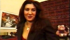 O Romanca La Paris porno Studio