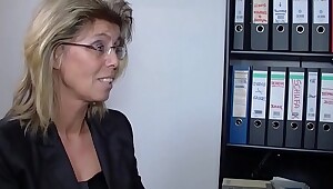MMV Petra Wegat Raus aus den Klamotten!